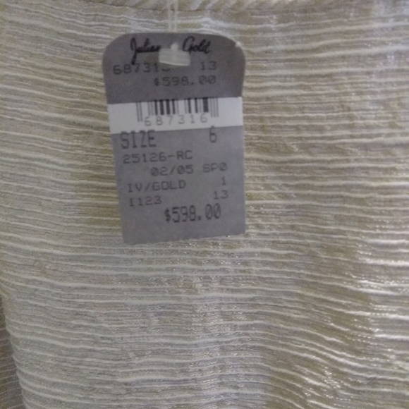 Dress - Picture 1 of 2